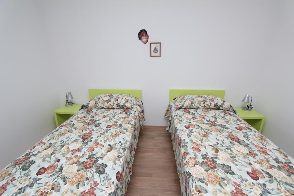 Apartment Mitton 2 Rovinj Exterior photo