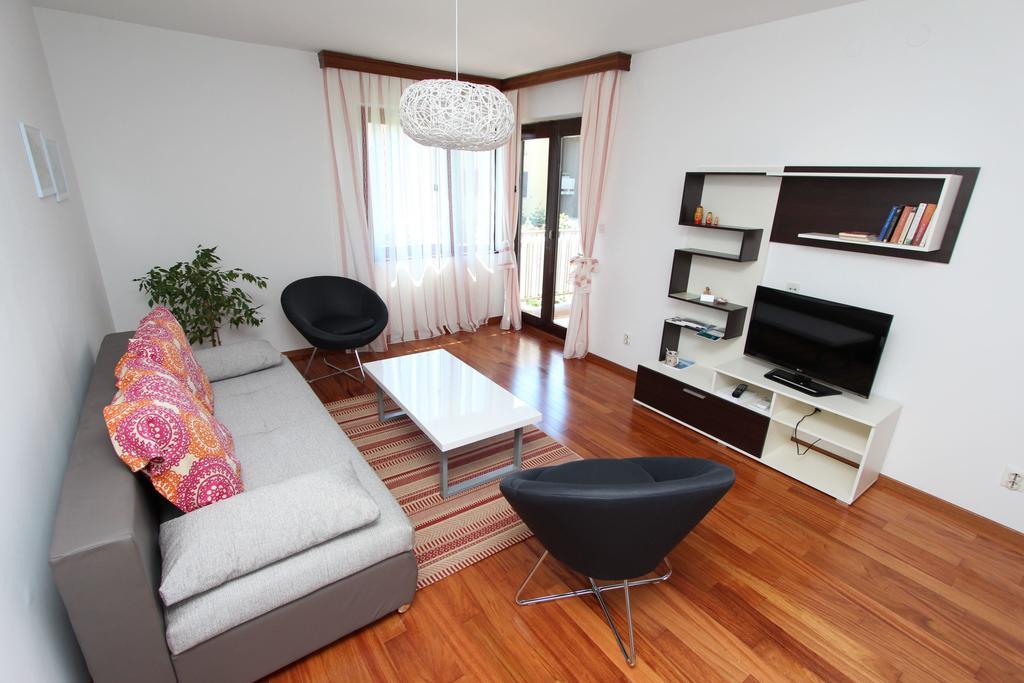 Apartment Mitton 2 Rovinj Room photo